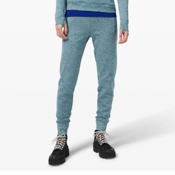 Lululemon engineered warmth jogger merino wool blend - Picture 2 of 10